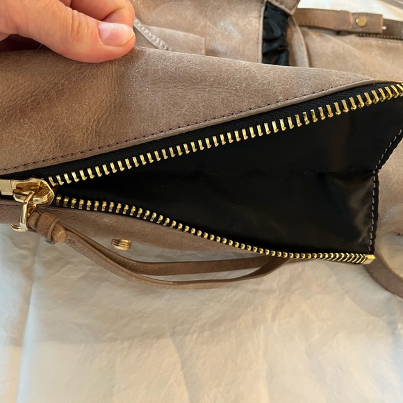 NWOT Botkier backpack purse w gold accents - Picture 5 of 6